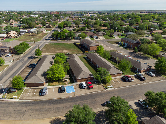 Coyote Bluff Apartments