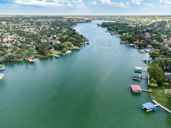 Lake Tanglewood